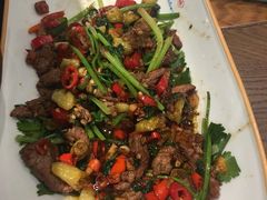 -黄泥岗·地道湖北菜(奥特莱斯店)