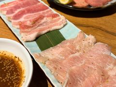 -炼火烤肉店