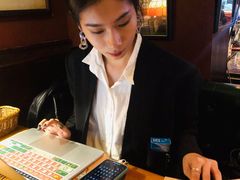 -Hooley's活利仕西餐厅(珠江新城店)