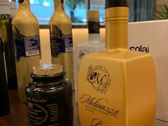 -卡佩罗意大利餐厅及酒吧Al Cappello Trattoria