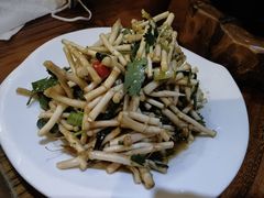 -滇香肴·云南菜蒸汽石锅鱼(云南北路店)