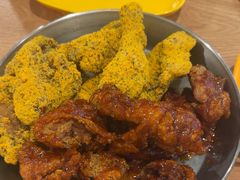 -BHC炸鸡(明洞总店)