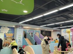 -孩子王童乐园(成都海滨城店)