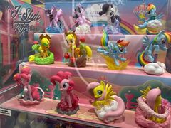 -泡泡玛特POPMART(合生汇店)