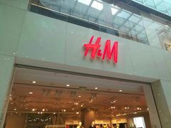 -H&M(鹏欣水游城店)