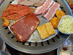 -悟能八戒烤肉自助(秦隆步行街店)