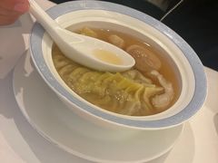 瑶柱花胶灌汤饺-美心·翠园(港汇恒隆广场店)