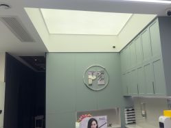 -PE SALON