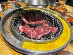 雪花肉-姜虎东白丁烤肉(虹桥天地店)