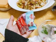 -雪湖煜辰鱼头老店(雪野湖店)