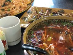 -伊清斋牛肉面(华佗路店)