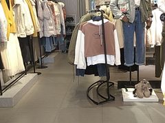 -三福时尚(三峡广场华夏银座店)