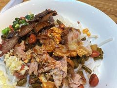 -牛八宝桂林米粉(八里庄店)