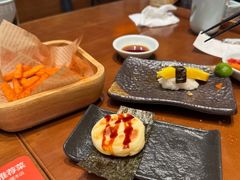 -8PINTS八品脱·日料·烧鸟·精酿小酒馆(莘庄店)