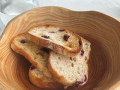 餐前面包-研食记西餐厅(金融中心店)