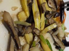 -阿胖龙虾小海鲜(宁国南路总店)