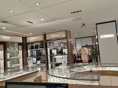 -宝岛眼镜(群光广场店)