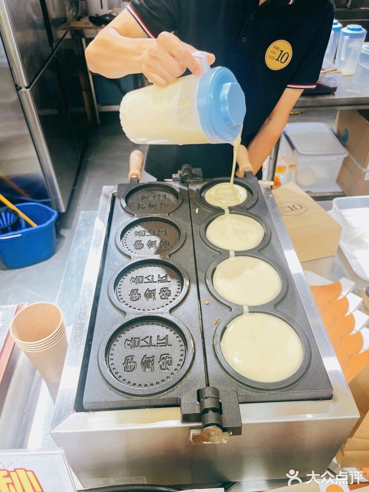 听说吃了会发财财的金币💰面包