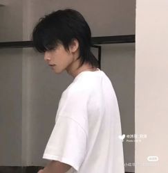 -丝语萱形象
