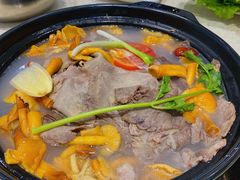 -九寨特色牦牛肉汤锅 羊肉汤锅