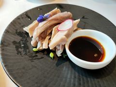 -HOMES上海本帮菜(襄阳公园店)