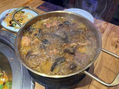 -山河屯铁锅炖·非遗铁锅炖(华强北店)