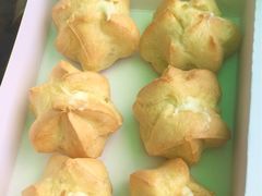 -天品味 一口吃榴莲泡芙