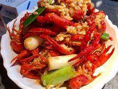 蒜香小龙虾-虾胡闹龙虾馆(湄南河店)