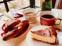 -Dough&Joe团憩(瑞虹天地月亮湾店)