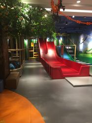 点击看大图 大滑梯-波比一号儿童乐园(圣熙8号店)
