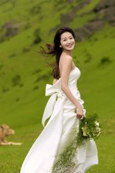 点击看大图 -挪娅婚纱摄影皇家会所