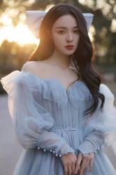 -Renee芮亦婚纱(原丽莎)