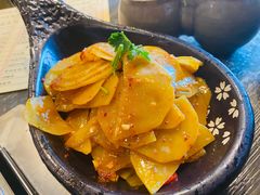 -破瓦寒窑·地摊烤羊排