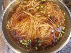 老济南葱香糊油面-魁盛居百年鲁菜馆(县西巷店)