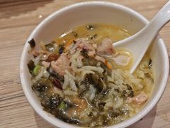 -粤仔湾砂锅粥(宜兴八佰伴店)