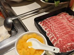-海底捞火锅鲜切牛肉主题店(长寿路店)