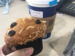 -瑞幸咖啡(三里屯SOHO-6号楼店)