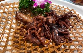 Tianjin-style Braised Cuttlefish