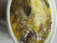 -文山荷鲜居(翠湖店)