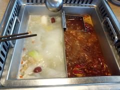 小鸳鸯锅底-野妹经典火锅(民治店)