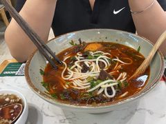 -百春原湖南牛肉粉(百联世纪店)