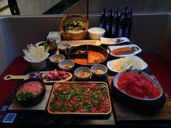 -热火朝天鲜切牛肉火锅(南强街巷店)