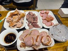 -聚合鑫东北熏酱熟食麻辣面(长阳店)