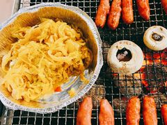 酸菜-马路牙子烧烤音乐酒馆(望京店)