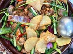 -胡须佬鸡煲四季火锅(海雅缤纷城店)