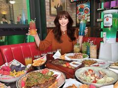 -Famous肥猫墨西哥音乐餐吧(五棵松华熙LIVE店)