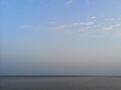 -上海滴水湖皇冠假日酒店