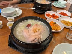 -长寿参鸡汤(朝韩风情街店)
