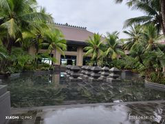 -海南清水湾莱佛士酒店