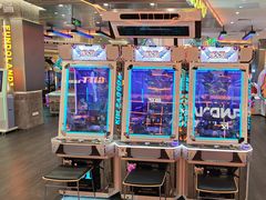 -反斗乐园π(龙华天虹店)